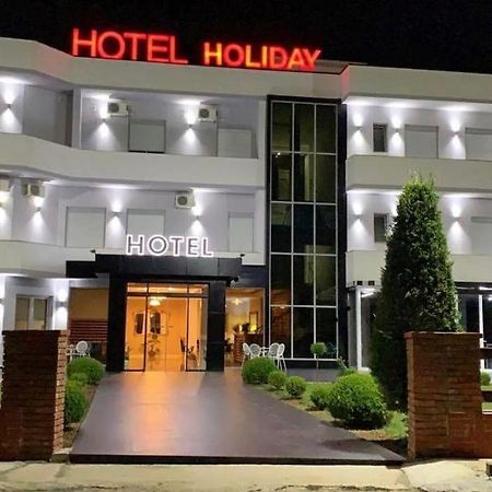 Hotel Holiday Koplik Εξωτερικό φωτογραφία